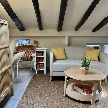 Charming Apartment In The Heart Of Madryt Zewnętrze zdjęcie